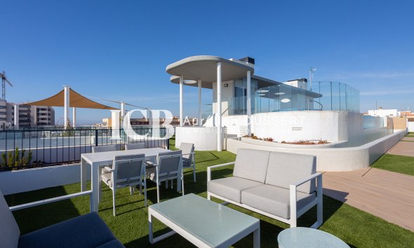 Reventa - Apartamento / piso -
Punta Prima - Torrevieja