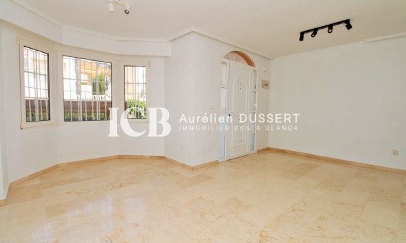 Reventa - Adosado -
Orihuela Costa - Villamartín