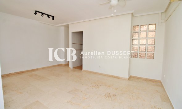 Reventa - Adosado -
Orihuela Costa - Villamartín