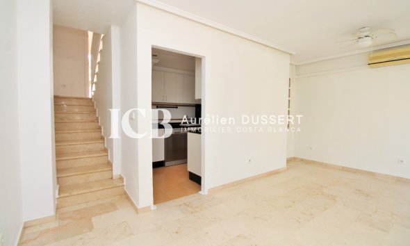 Reventa - Adosado -
Orihuela Costa - Villamartín