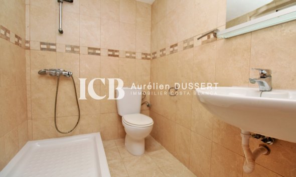 Reventa - Adosado -
Orihuela Costa - Villamartín