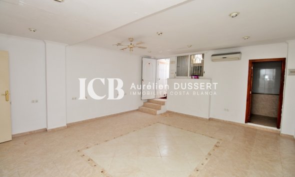 Reventa - Adosado -
Orihuela Costa - Villamartín