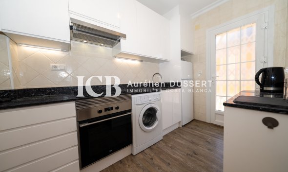 Reventa - Casa independiente -
Orihuela Costa - Playa Flamenca