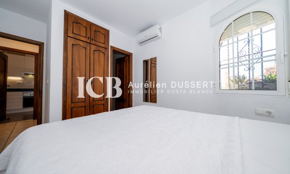 Reventa - Casa independiente -
Orihuela Costa - Playa Flamenca