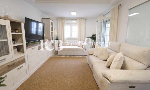 Reventa - Casa independiente -
San Miguel de Salinas - Las filipinas