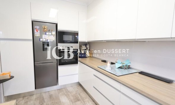 Reventa - Casa independiente -
San Miguel de Salinas - Las filipinas