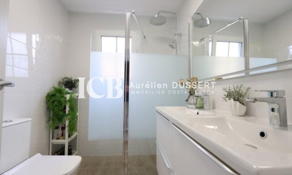 Reventa - Casa independiente -
San Miguel de Salinas - Las filipinas