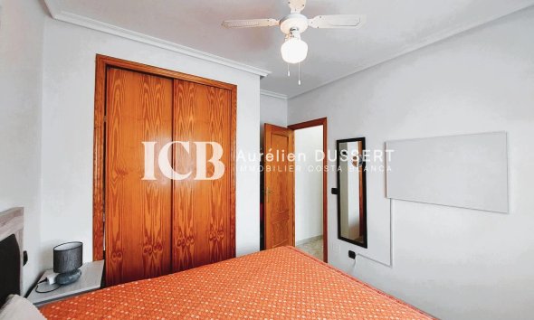 Reventa - Apartamento / piso -
Orihuela Costa - Playa Flamenca