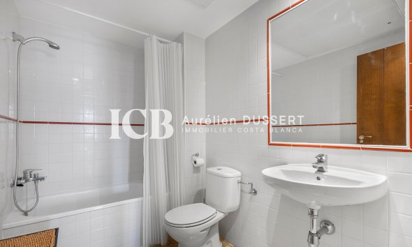 Reventa - Apartamento / piso -
Punta Prima - Torrevieja