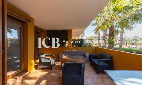 Reventa - Apartamento / piso -
Punta Prima - Torrevieja