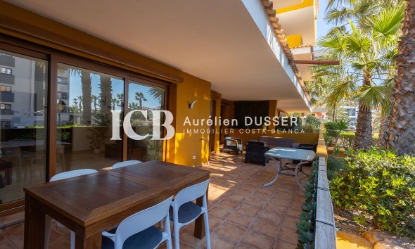 Reventa - Apartamento / piso -
Punta Prima - Torrevieja