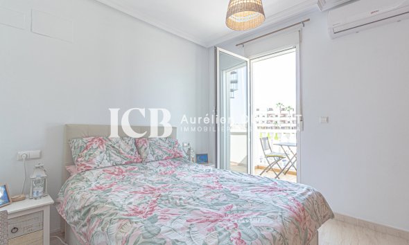 Reventa - Adosado -
Orihuela Costa - Lomas de Cabo Roig