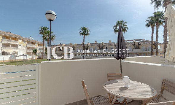 Reventa - Adosado -
Orihuela Costa - Lomas de Cabo Roig