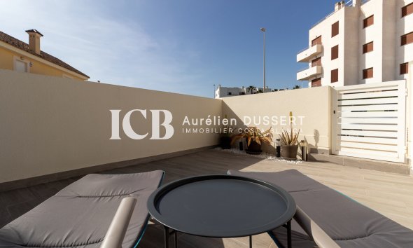 Reventa - Adosado -
Orihuela Costa - Lomas de Cabo Roig