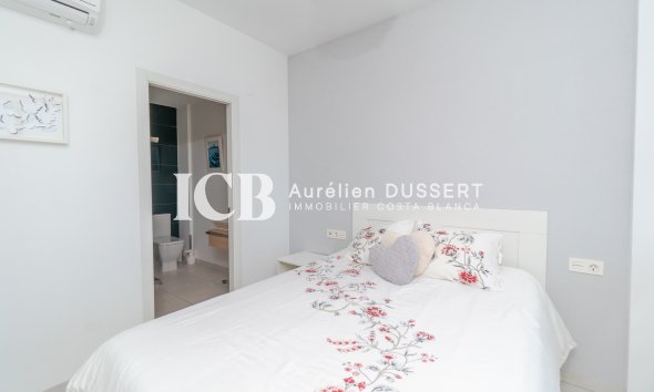 Reventa - Apartamento / piso -
Orihuela Costa - La Zenia