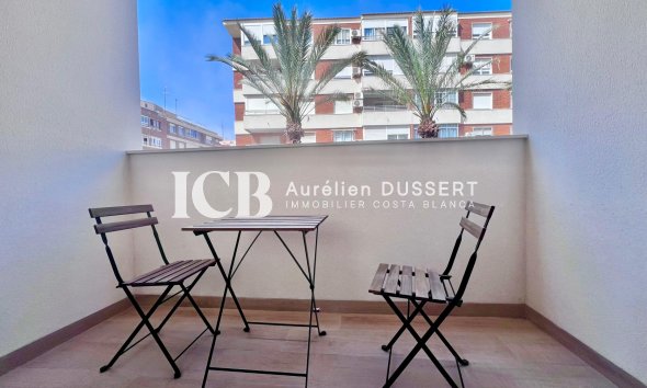 Reventa - Apartamento / piso -
Torrevieja - torrevieja