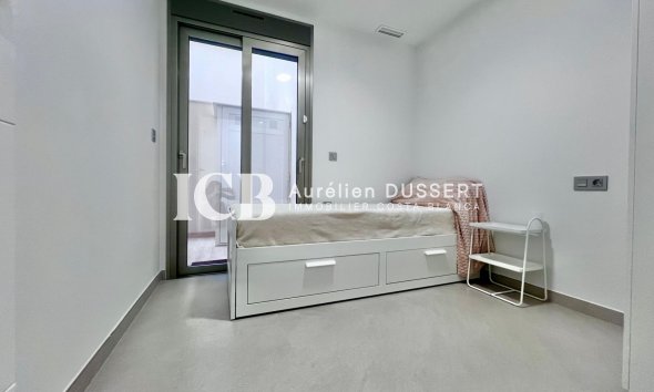 Reventa - Apartamento / piso -
Torrevieja - torrevieja