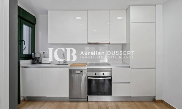 Reventa - Apartamento / piso -
Orihuela Costa - La Zenia