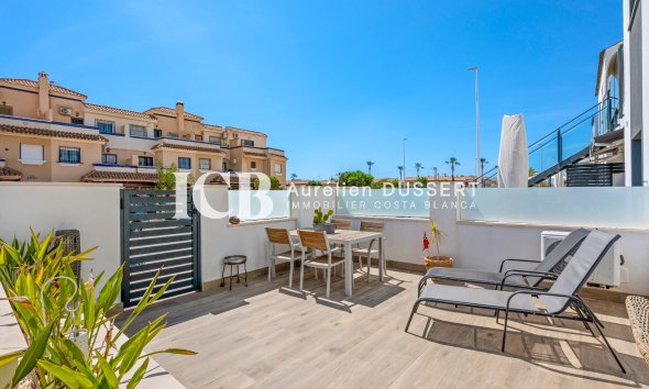 Reventa - Apartamento / piso -
Orihuela Costa - La Zenia