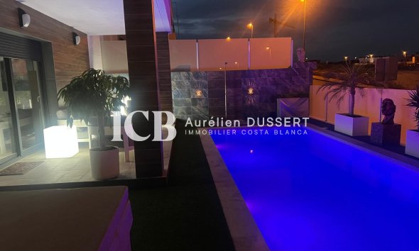 Reventa - Villa -
Orihuela Pueblo - Entre Naranjos Vistabella Golf