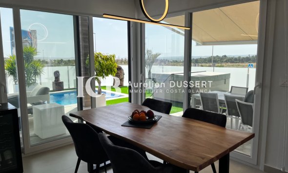 Reventa - Villa -
Orihuela Pueblo - Entre Naranjos Vistabella Golf