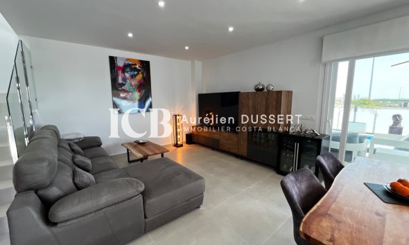 Reventa - Villa -
Orihuela Pueblo - Entre Naranjos Vistabella Golf