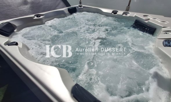 Reventa - Villa -
Orihuela Pueblo - Entre Naranjos Vistabella Golf