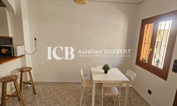 Reventa - Apartamento / piso -
Orihuela Costa - Playa Flamenca