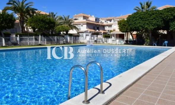Reventa - Apartamento / piso -
Orihuela Costa - Playa Flamenca