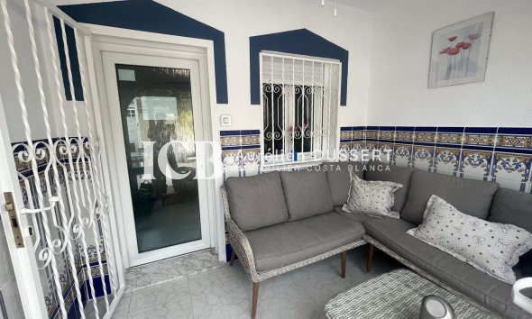 Resale - Townhouse -
Ciudad Quesada - Doña pepa