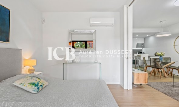 Resale - Apartment / flat -
Orihuela Costa - Villamartín