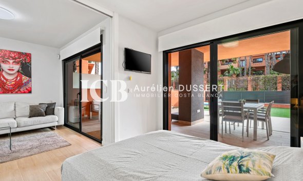 Resale - Apartment / flat -
Orihuela Costa - Villamartín
