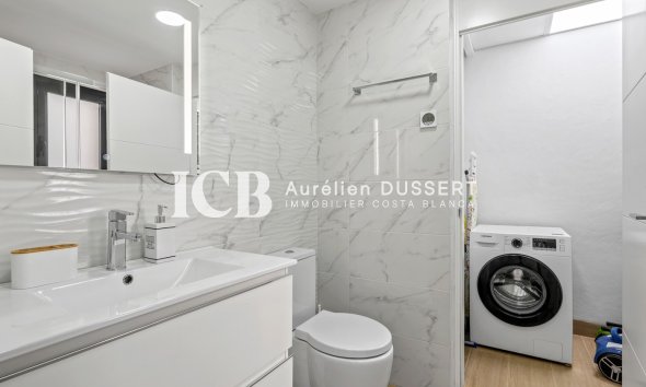 Resale - Apartment / flat -
Orihuela Costa - Villamartín