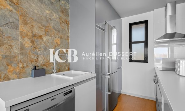 Resale - Apartment / flat -
Orihuela Costa - La Zenia
