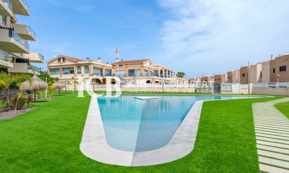 Resale - Apartment / flat -
Orihuela Costa - La Zenia