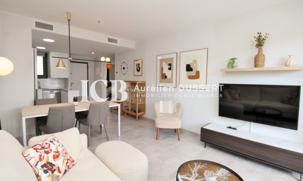 Resale - Apartment / flat -
Orihuela Costa - Villamartín