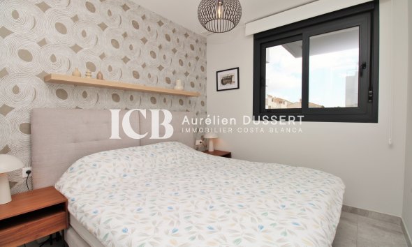 Resale - Apartment / flat -
Orihuela Costa - Villamartín