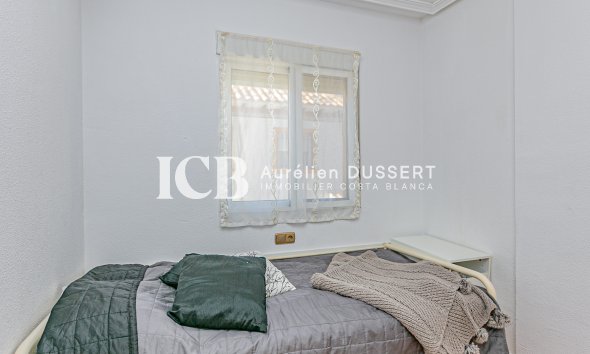 Resale - Townhouse -
Orihuela Costa - Playa Flamenca