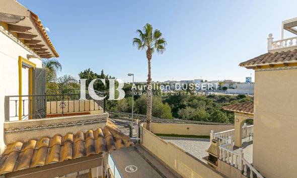 Resale - Townhouse -
Orihuela Costa - Playa Flamenca
