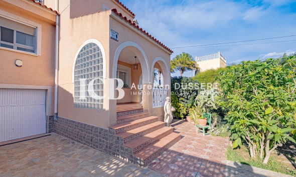 Resale - Townhouse -
Torrevieja - El Chaparral