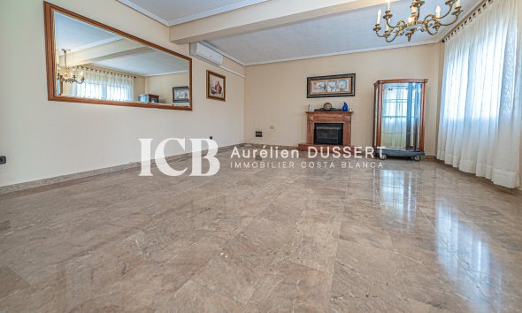 Resale - Townhouse -
Torrevieja - El Chaparral