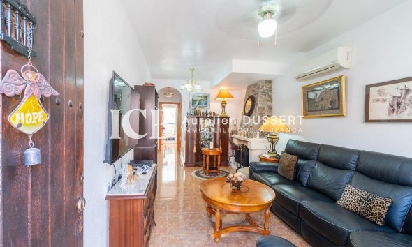 Resale - Townhouse -
Orihuela Costa - PAU 8