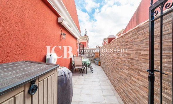 Resale - Townhouse -
Orihuela Costa - PAU 8