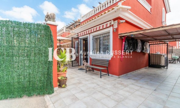 Resale - Townhouse -
Orihuela Costa - PAU 8