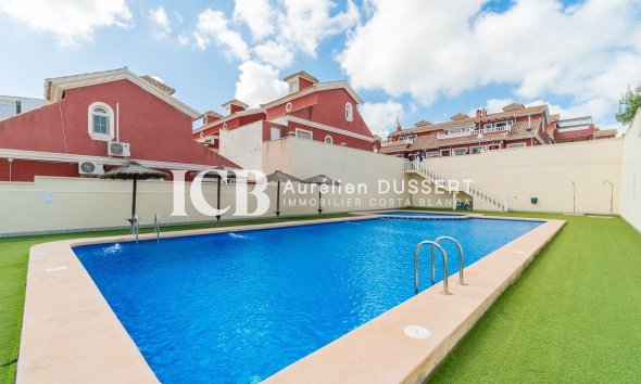 Resale - Townhouse -
Orihuela Costa - PAU 8