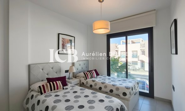 Reventa - Apartamento / piso -
Orihuela Costa - La Zenia