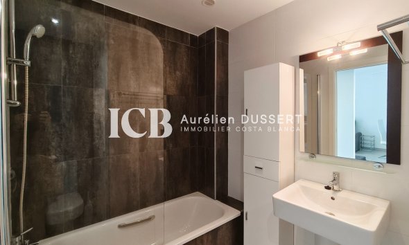 Reventa - Apartamento / piso -
Orihuela Costa - La Zenia