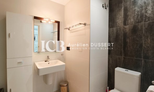 Reventa - Apartamento / piso -
Orihuela Costa - La Zenia