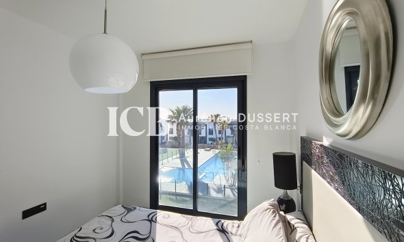 Reventa - Apartamento / piso -
Orihuela Costa - La Zenia