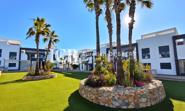 Reventa - Apartamento / piso -
Orihuela Costa - La Zenia